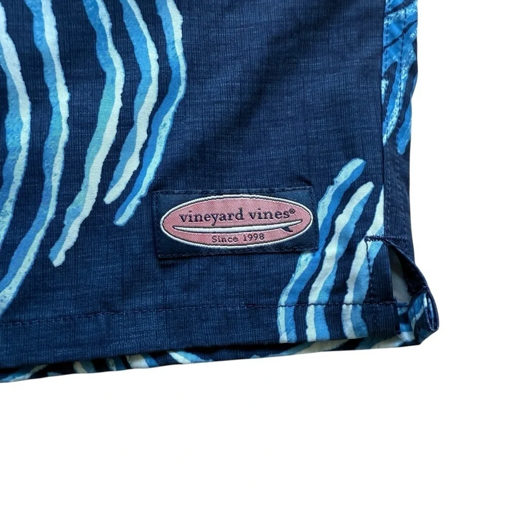 Vineyard Vines dive into